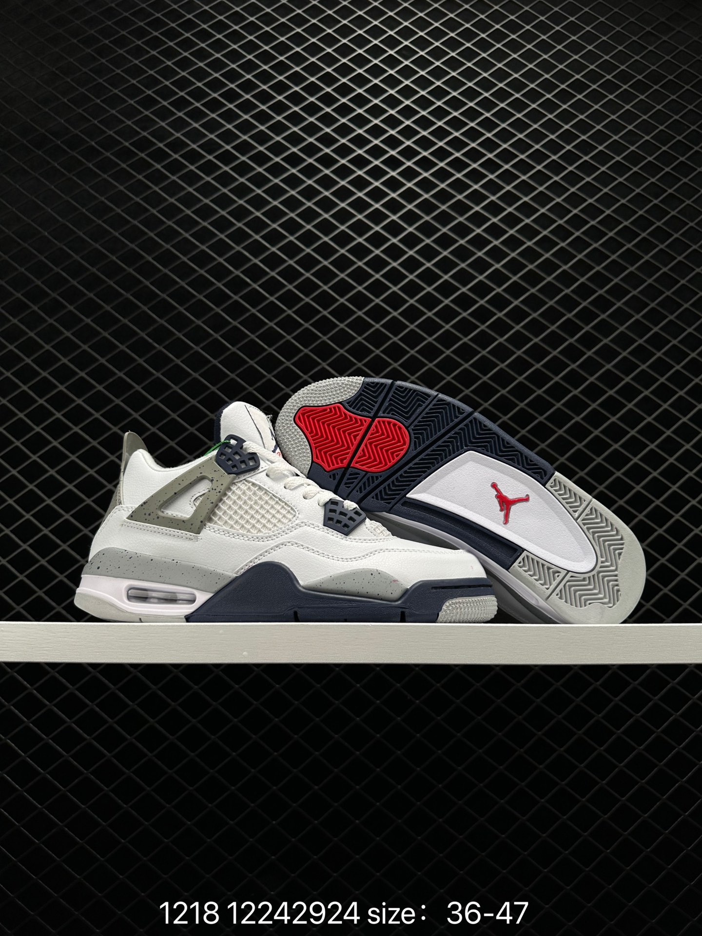 Nike Air Jordan 4 Retro